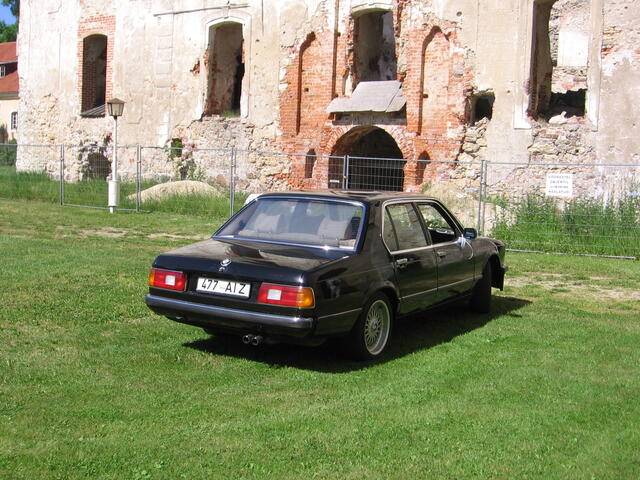10421225_eU3P.jpg