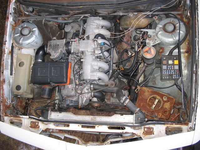 e23 001