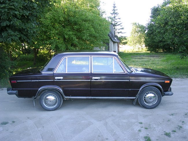 061-8a.jpg
