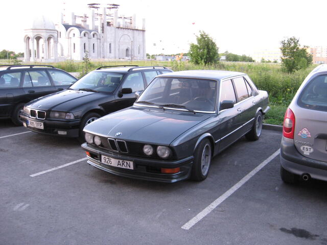 bmw 009.jpg