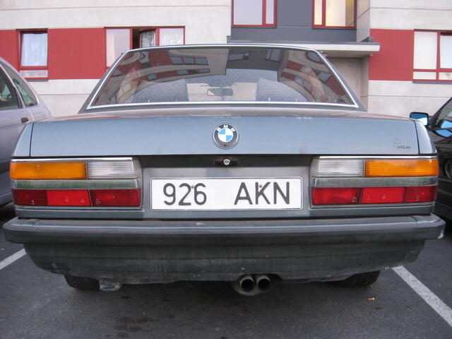bmw 011.jpg