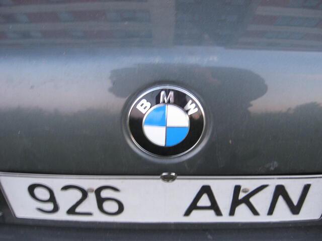 bmw 012.jpg