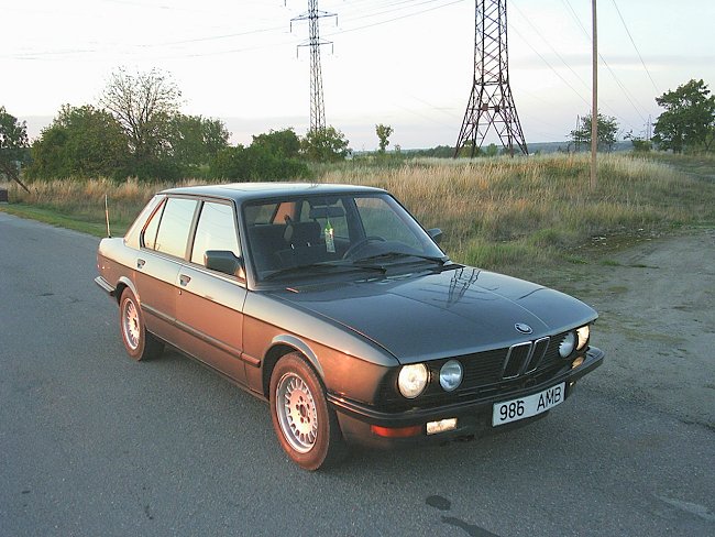 528-06.jpg