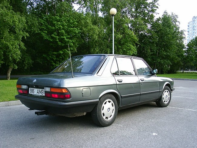28i-2.jpg