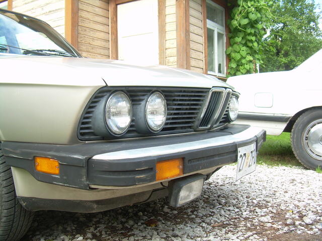 528e 003.jpg