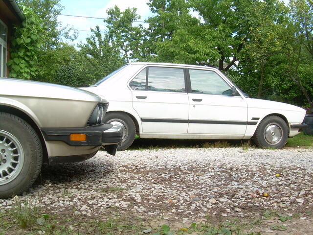 528e 004.jpg