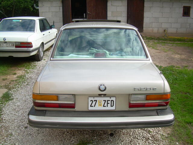 528e 007.jpg