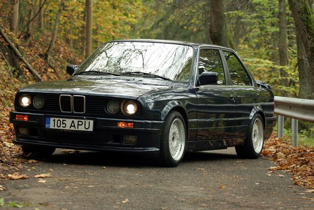 e30