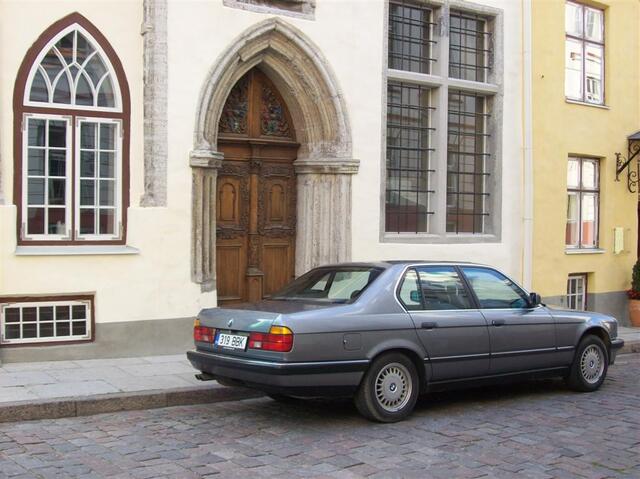 100 0825 (Large)