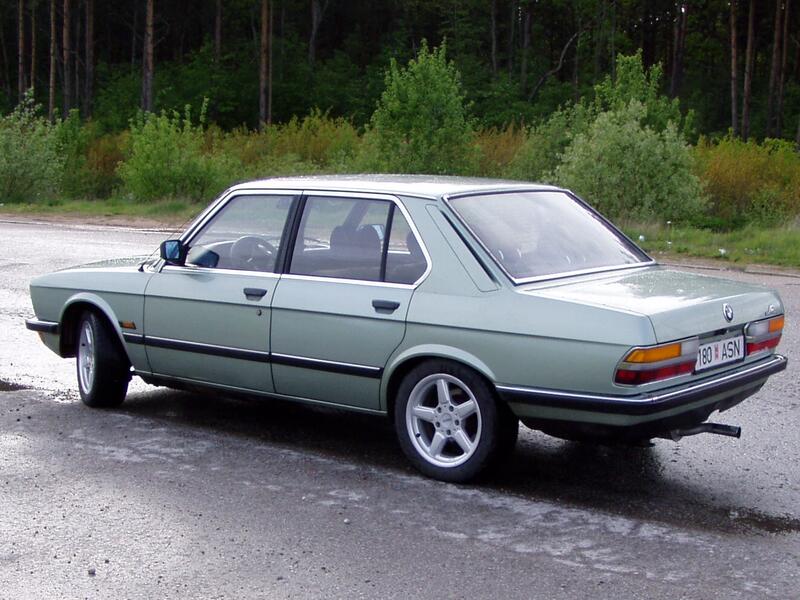 jaani 525i 1983