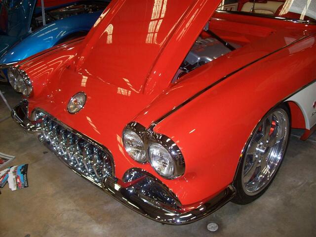 100_2061 (Large).JPG