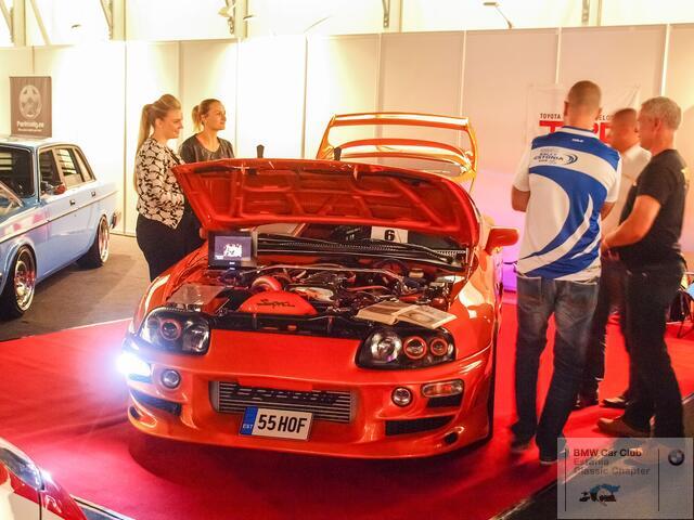 P9237211_edited.jpg