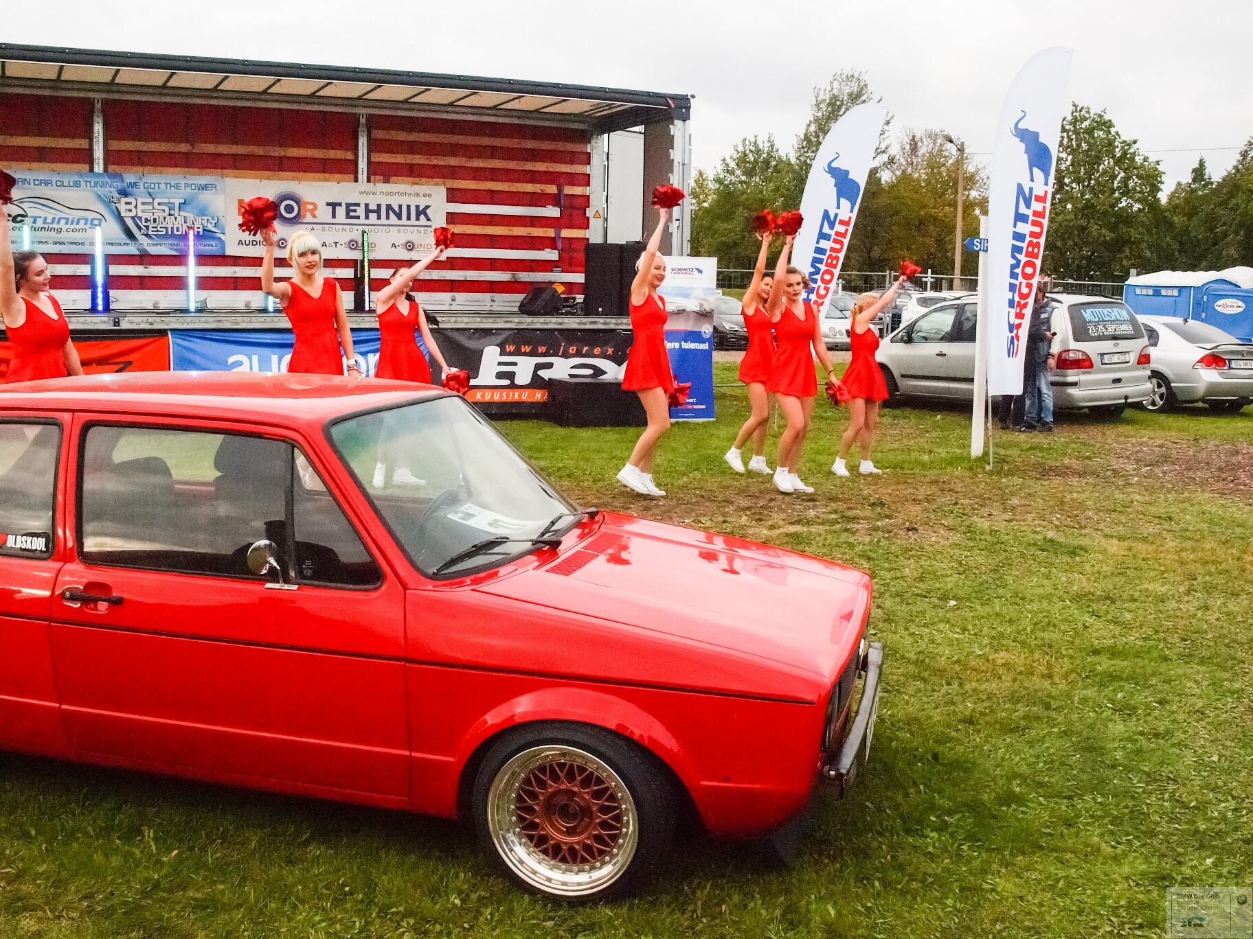 P9247414_edited.jpg