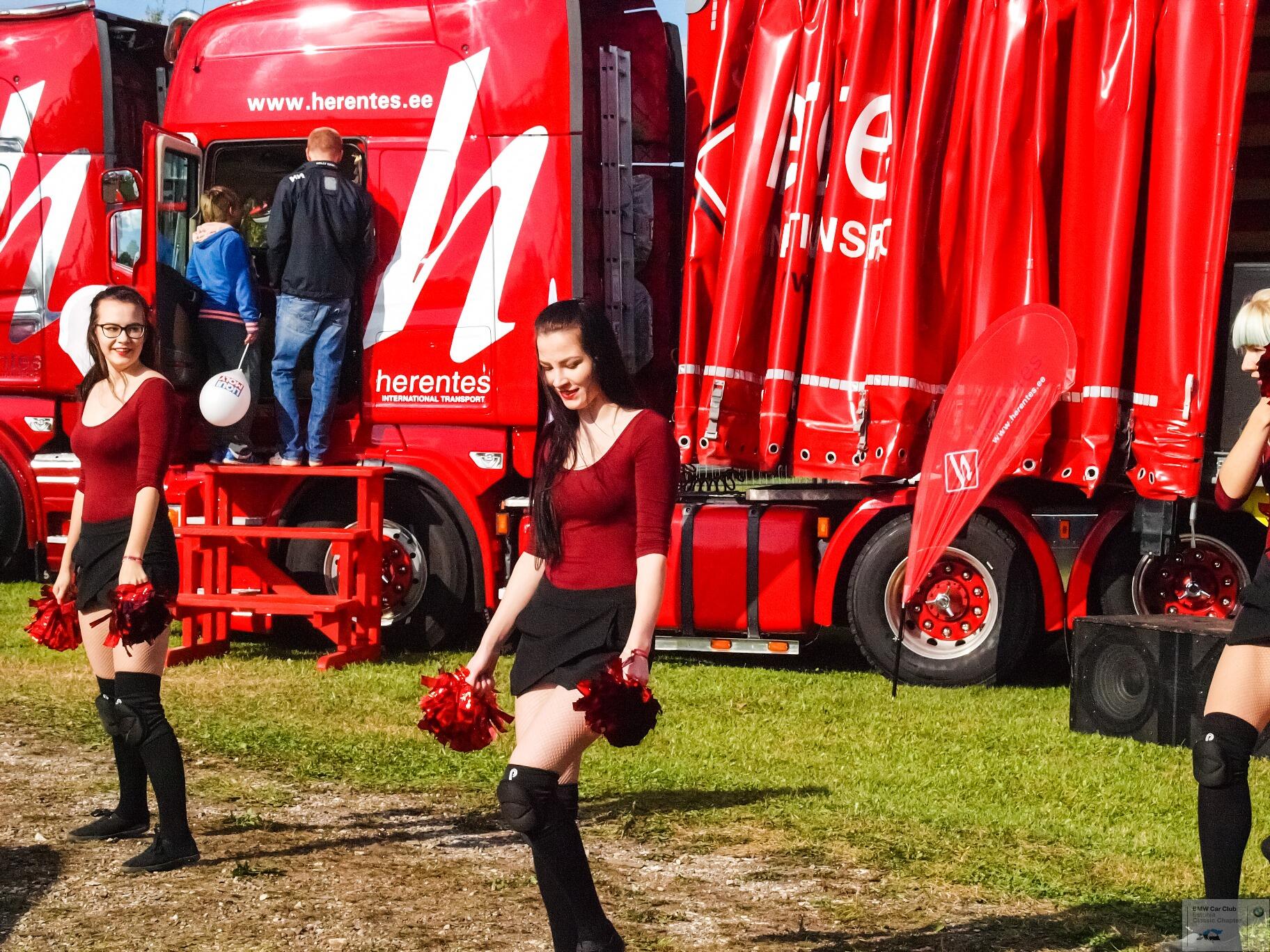 P9257491_edited.jpg
