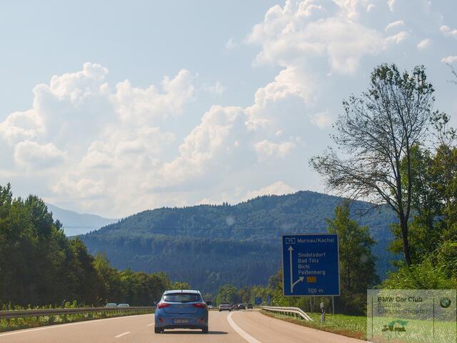 P9116140_edited.jpg