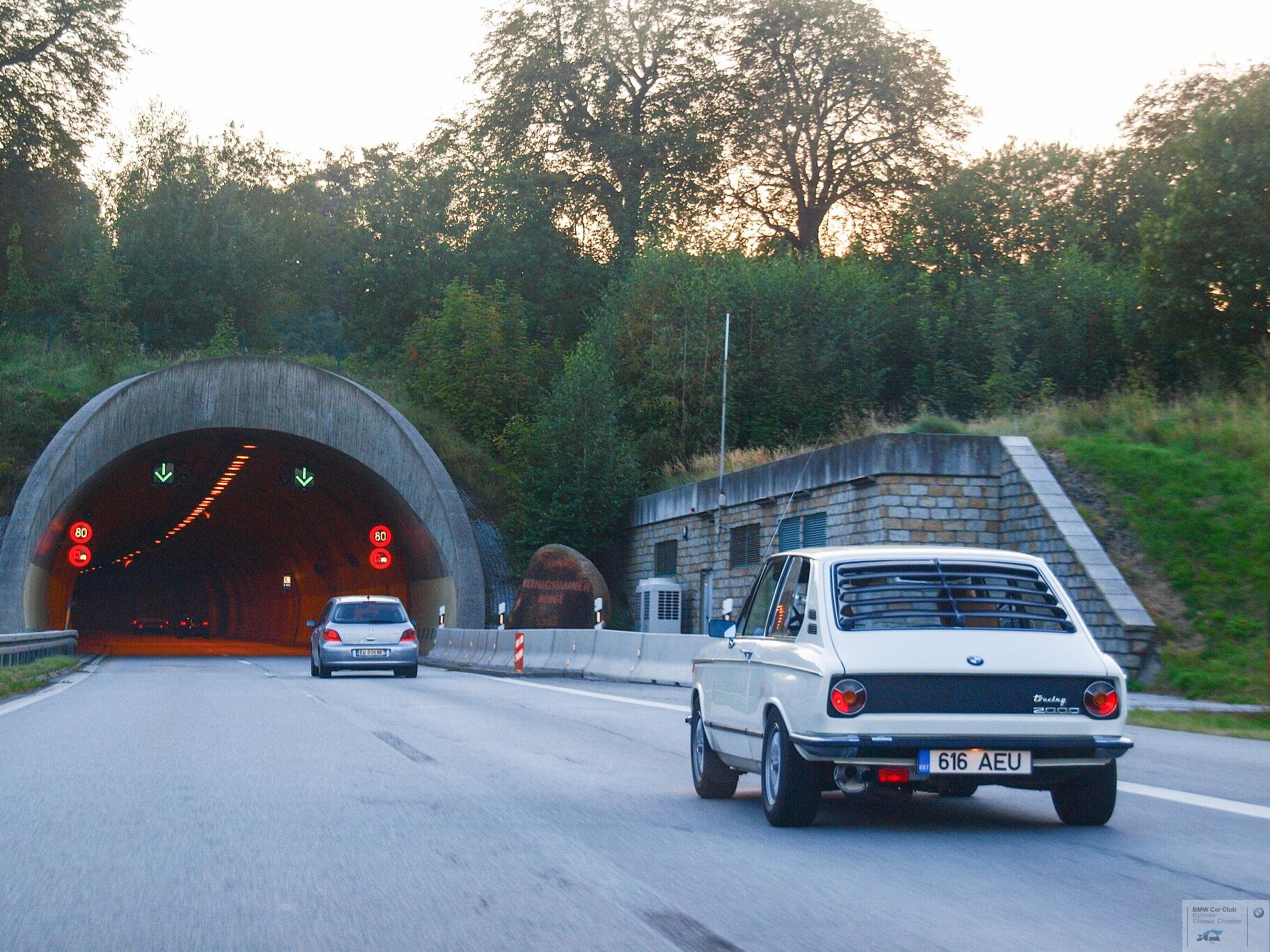 P9074694_edited.jpg