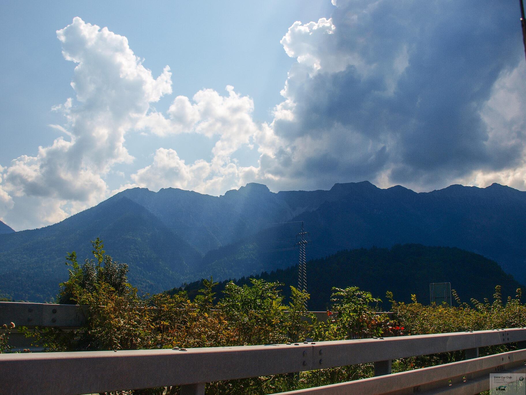 P9116142_edited.jpg