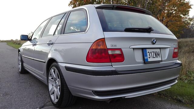 bmw12