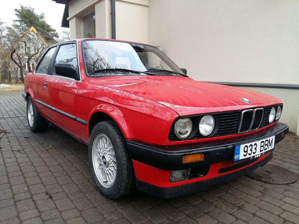 e30