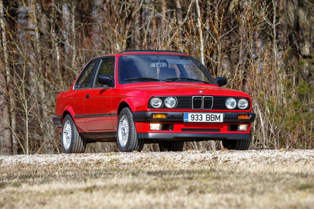 e30