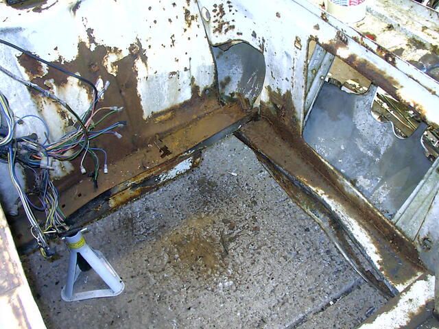 keret&ouml;&ouml;d 016.jpg