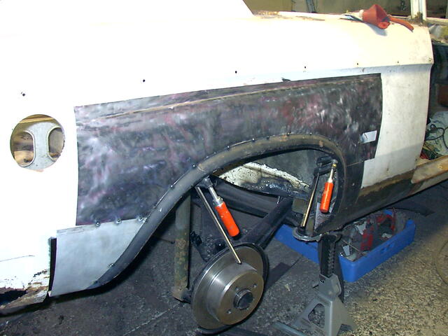 keret&ouml;&ouml;d 060.jpg