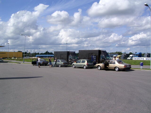 PIC 0002